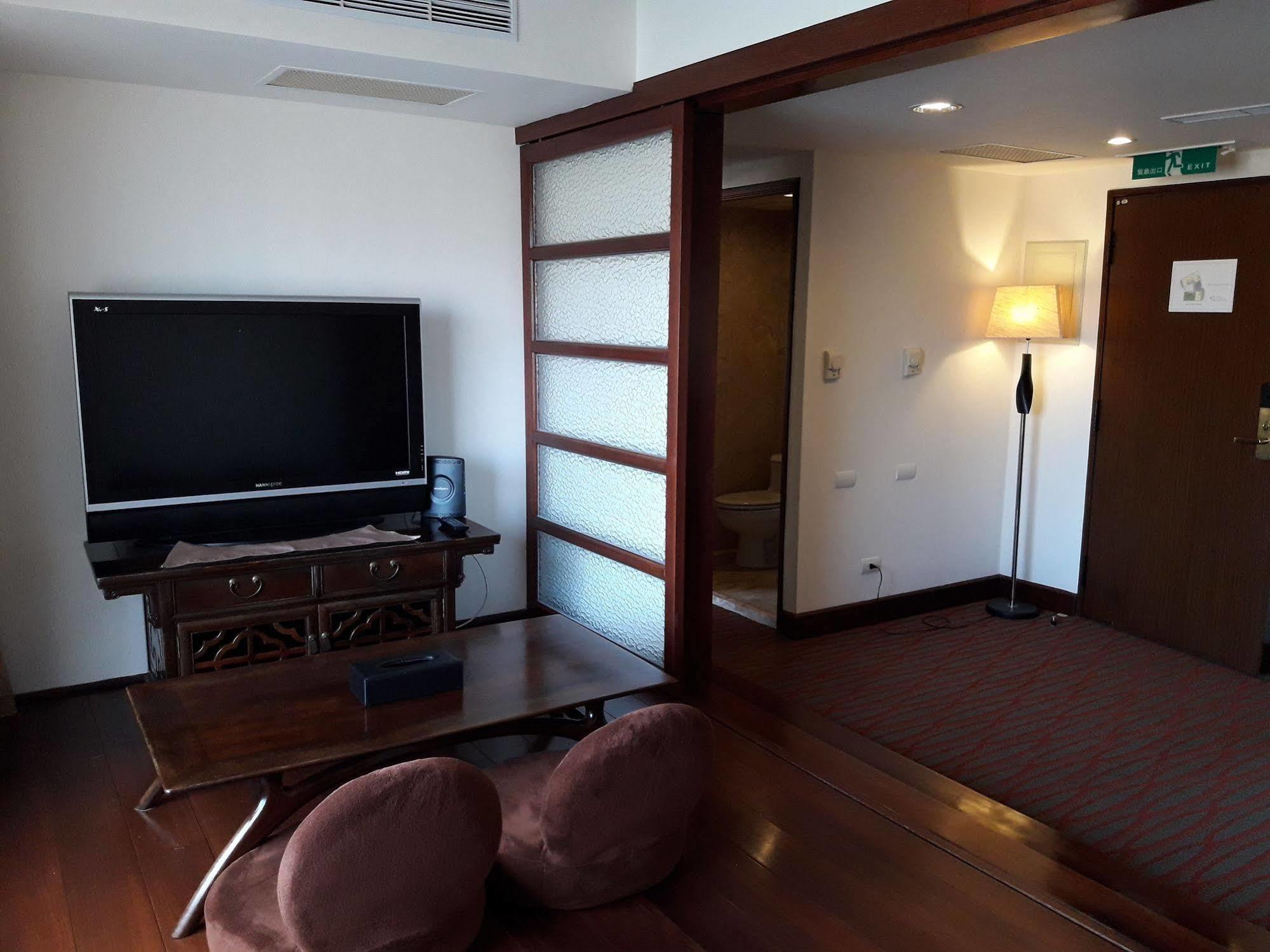 Beautiful Hotel Taipei Xindian Exterior foto